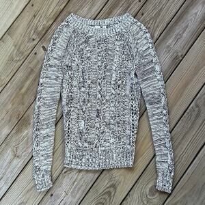 Gap Long Sleeved Raglan Cable Knit Sweater in Navy Marled Size XS